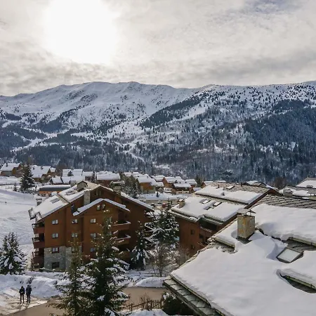 Proche Des Pistes Avec Piscine, Et Parking Couvert A Meribel Village - Fr-1-566-50 Apartment *